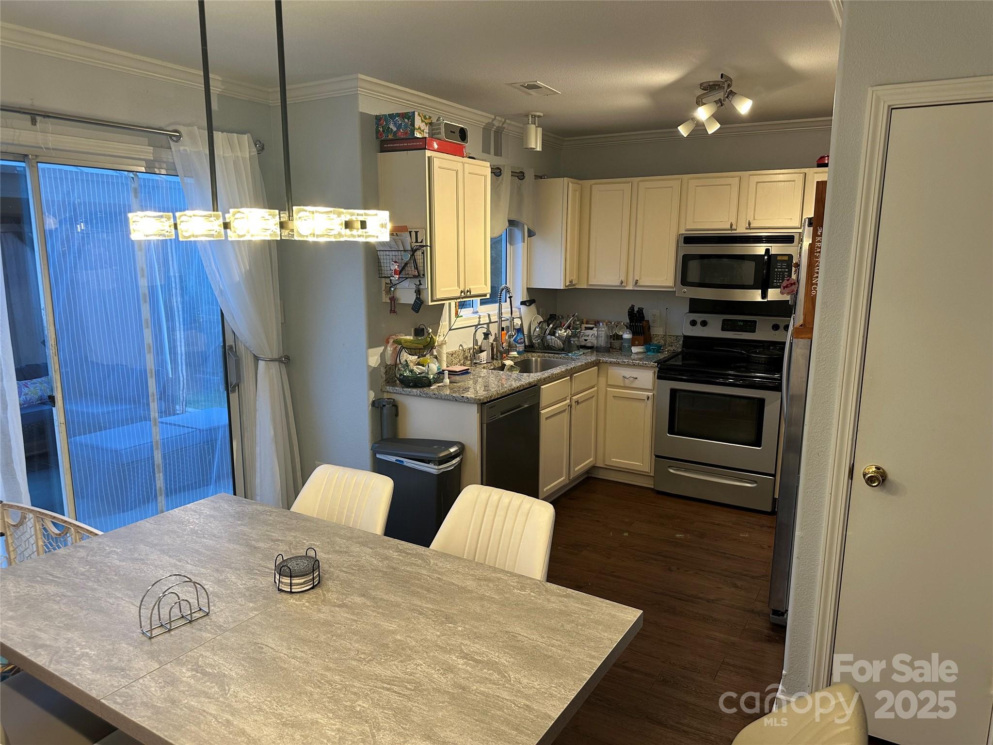 10202 Orchard Grass Court Charlotte NC 28278