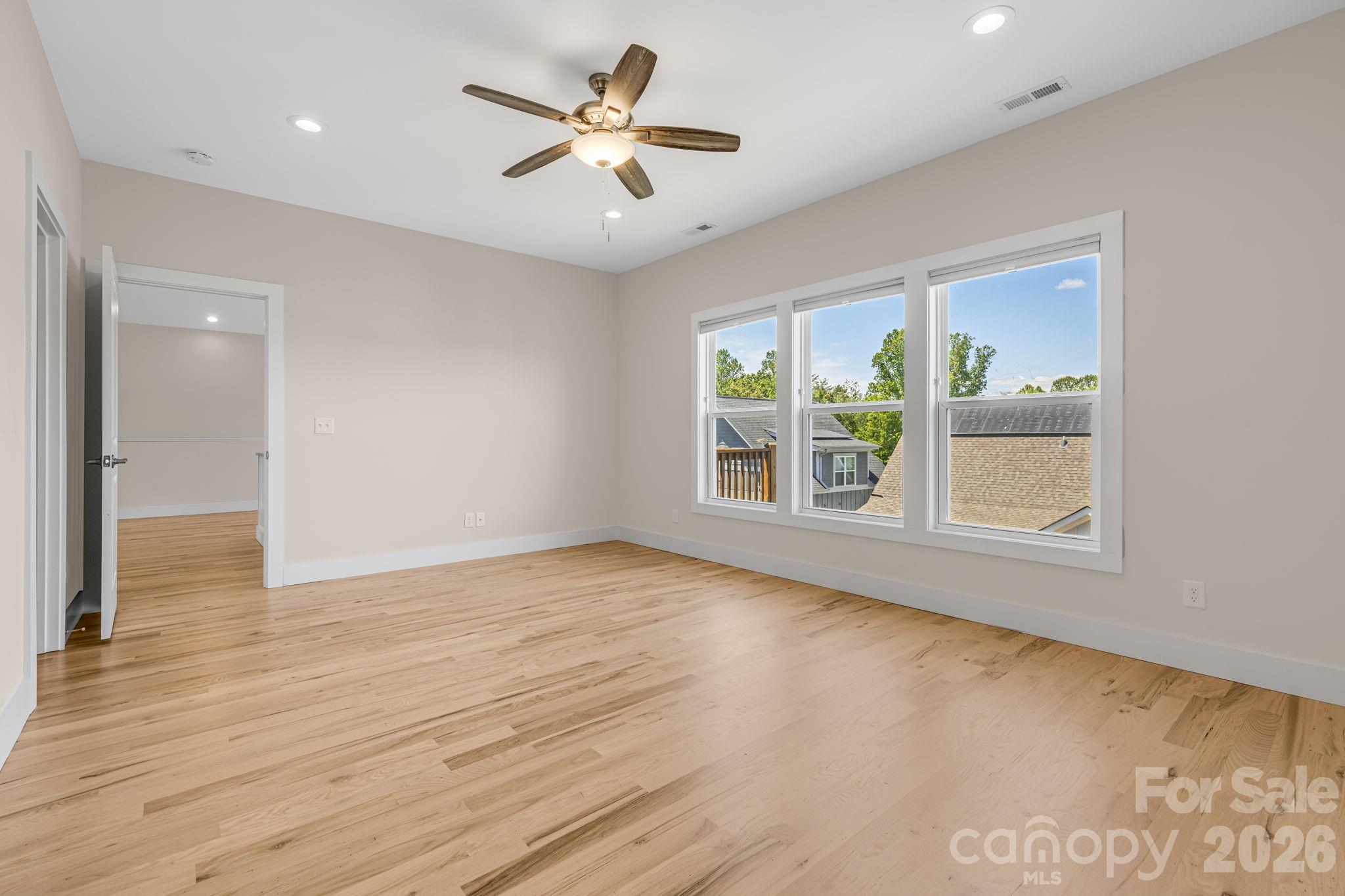 215 Oak Meadow Lane Asheville NC 28804
