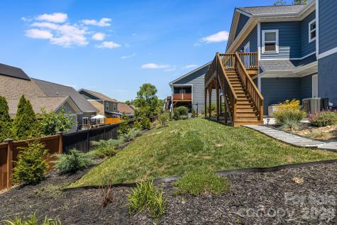 215 Oak Meadow Lane Asheville NC 28804