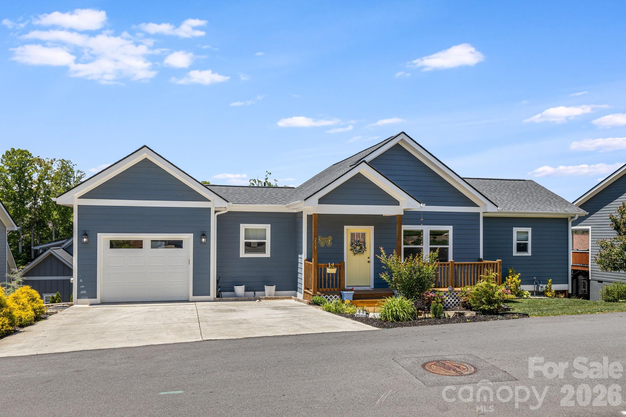 215 Oak Meadow Lane Asheville NC 28804