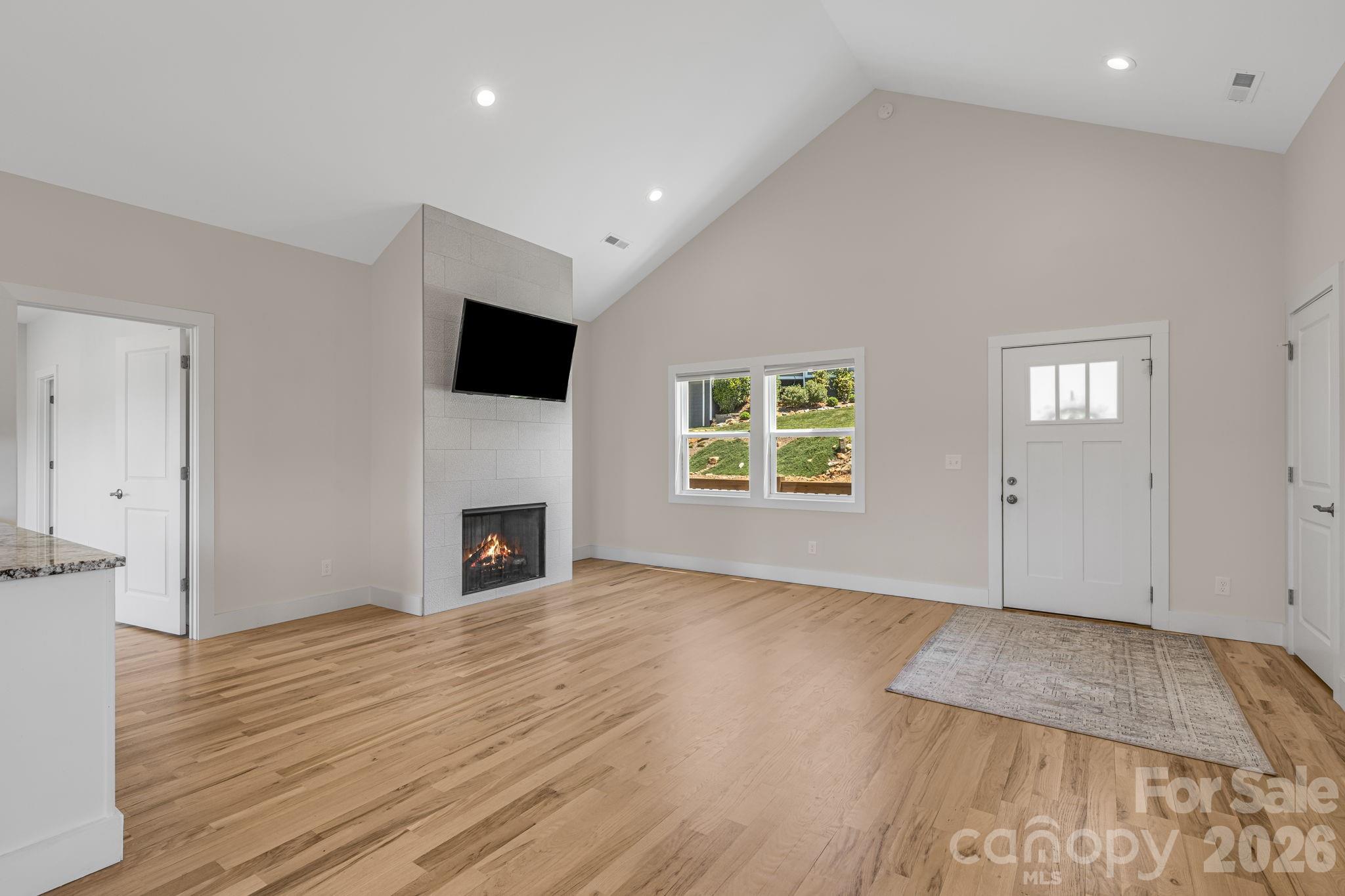 215 Oak Meadow Lane Asheville NC 28804