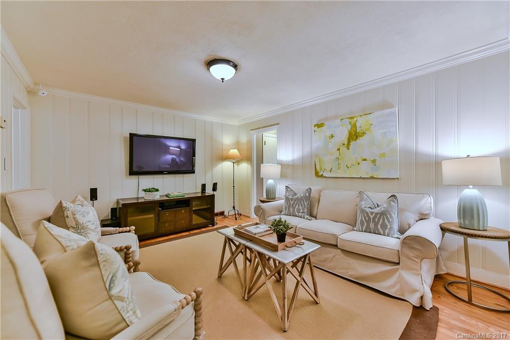 226 S Canterbury Road Charlotte NC 28211