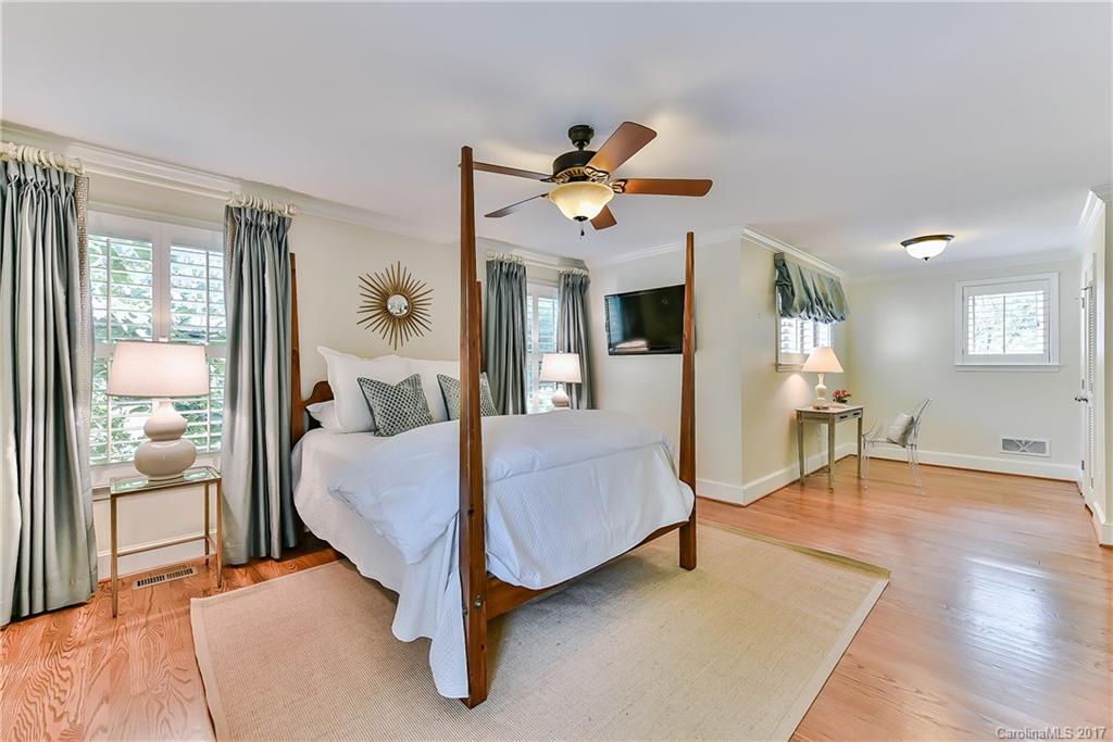 226 S Canterbury Road Charlotte NC 28211