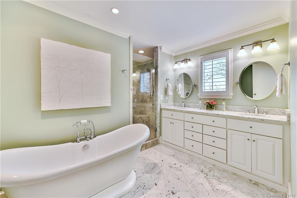 226 S Canterbury Road Charlotte NC 28211