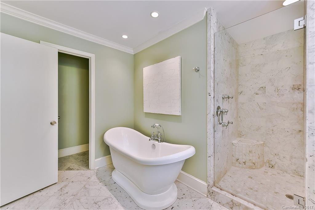 226 S Canterbury Road Charlotte NC 28211