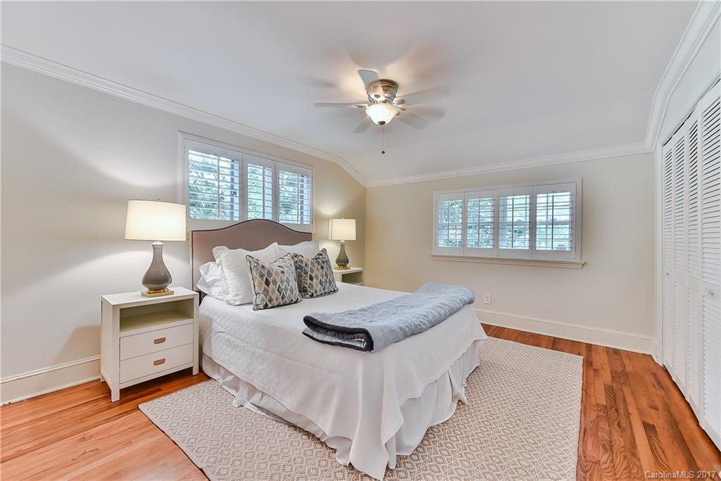 226 S Canterbury Road Charlotte NC 28211