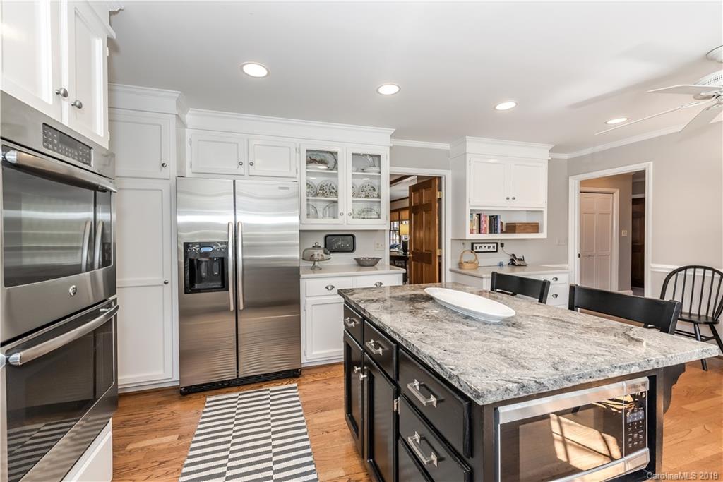 2300 Wolfe Ridge Road Charlotte NC 28210
