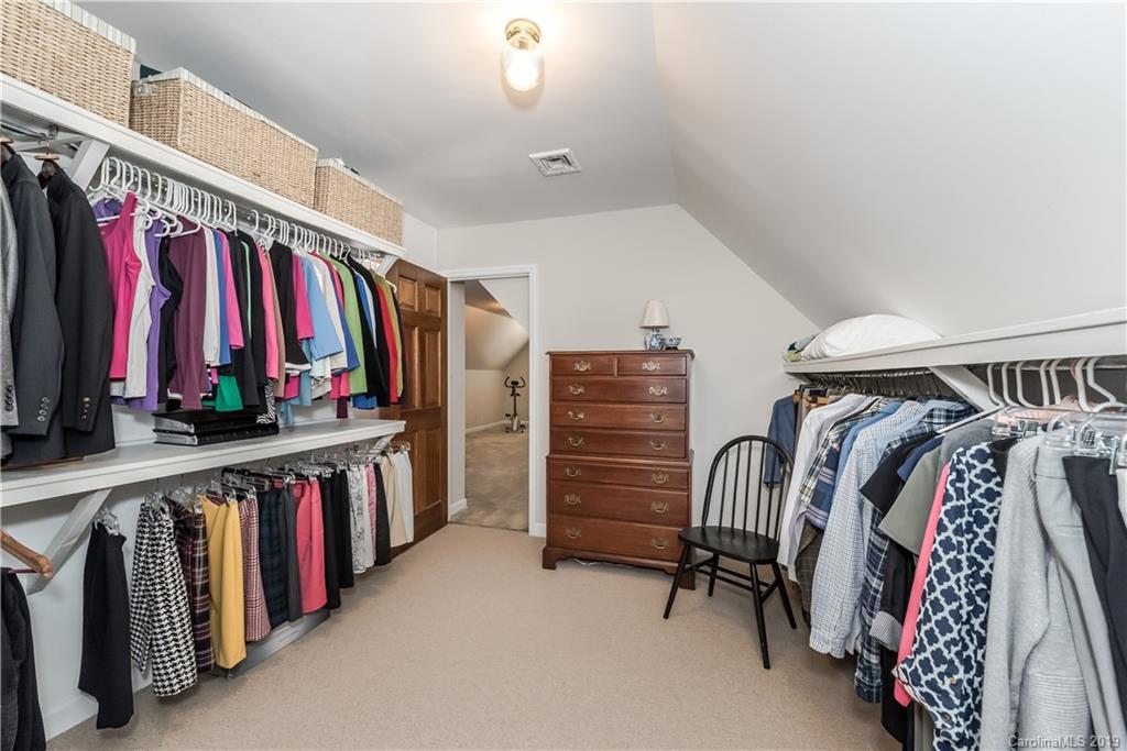 2300 Wolfe Ridge Road Charlotte NC 28210