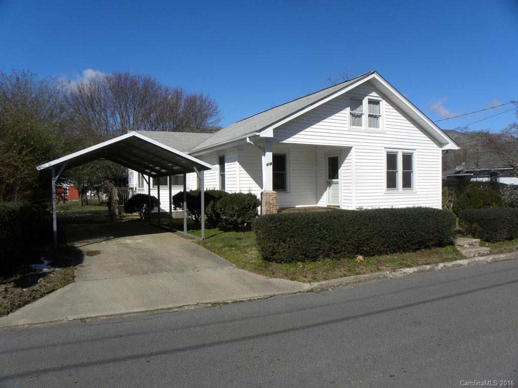 636 Camelot Drive Waynesville NC 28786