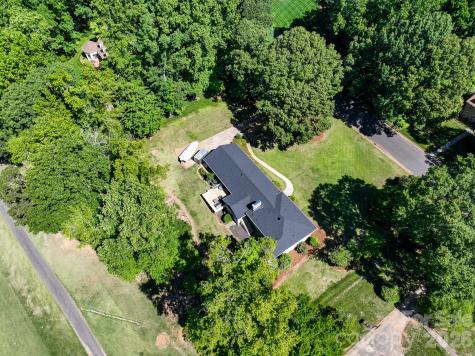 3713 Saint Regis Drive Gastonia NC 28056