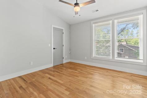 83 Talmadge Street Asheville NC 28806