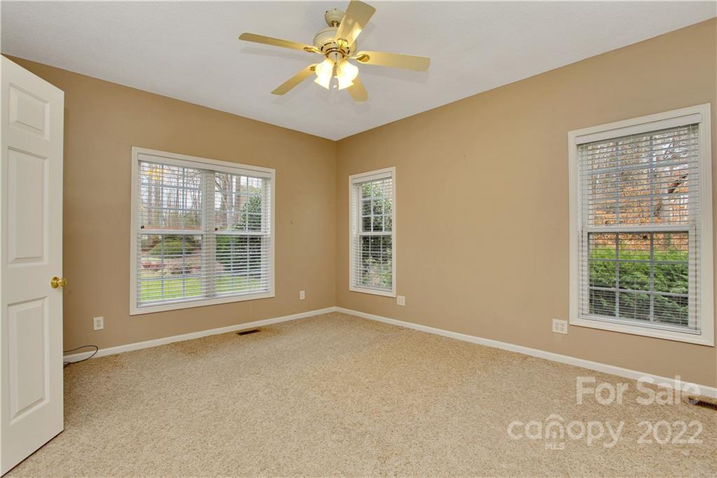 4515 Hickory Grove Road Gastonia NC 28056