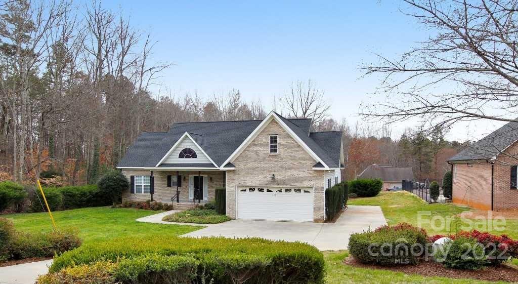 4515 Hickory Grove Road Gastonia NC 28056