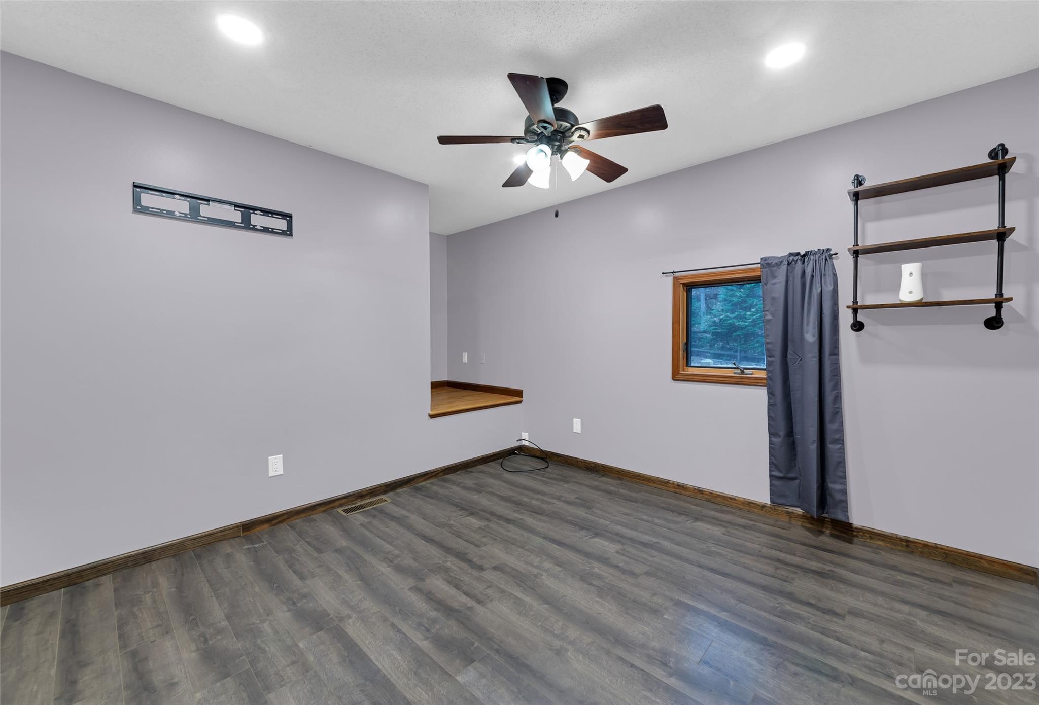 24 Bran Rick Lane Arden NC 28704