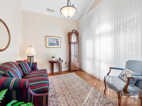 5 Timber Moss Drive Asheville NC 28804