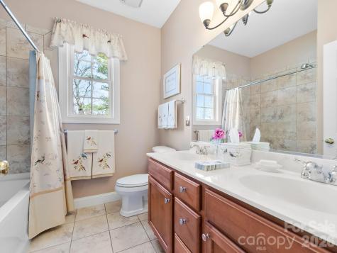 5 Timber Moss Drive Asheville NC 28804