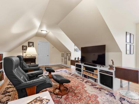 5 Timber Moss Drive Asheville NC 28804