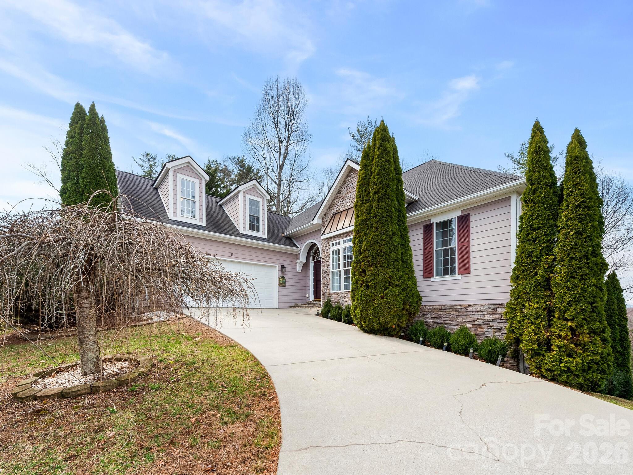 5 Timber Moss Drive Asheville NC 28804
