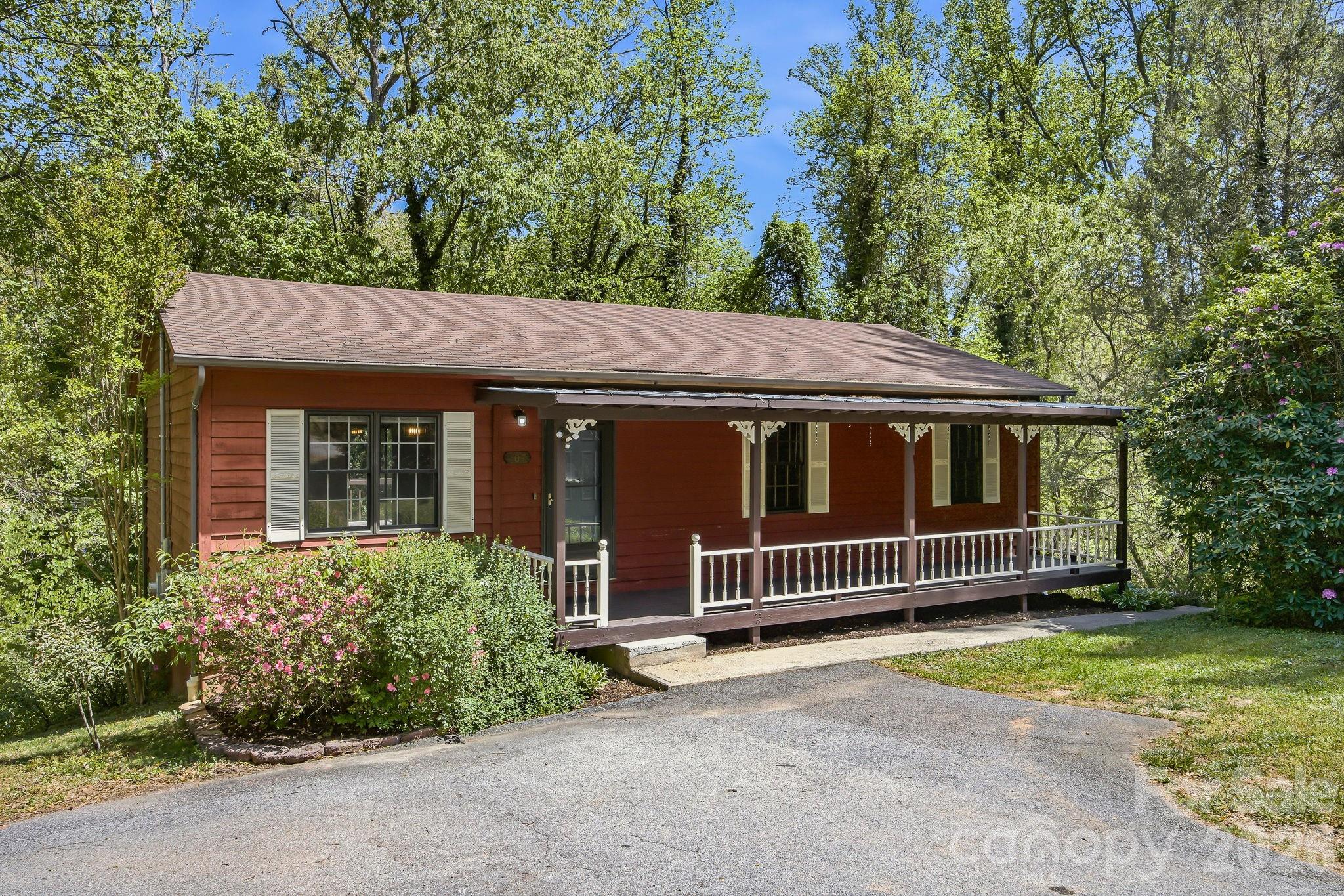 307 Westforest Lane Asheville NC 28806
