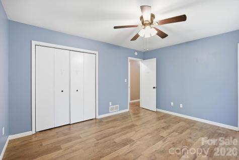 307 Westforest Lane Asheville NC 28806