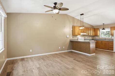 307 Westforest Lane Asheville NC 28806