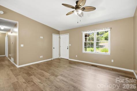 307 Westforest Lane Asheville NC 28806