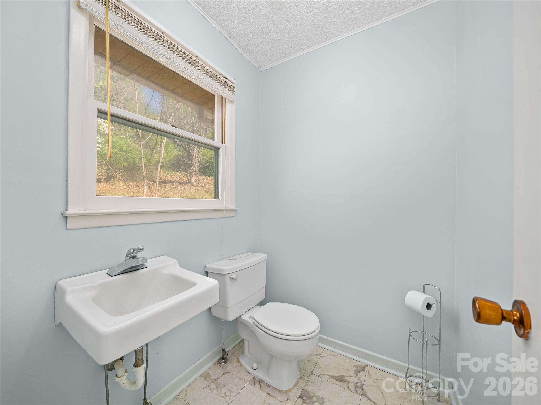 261 Shady Oak Road Burnsville NC 28714
