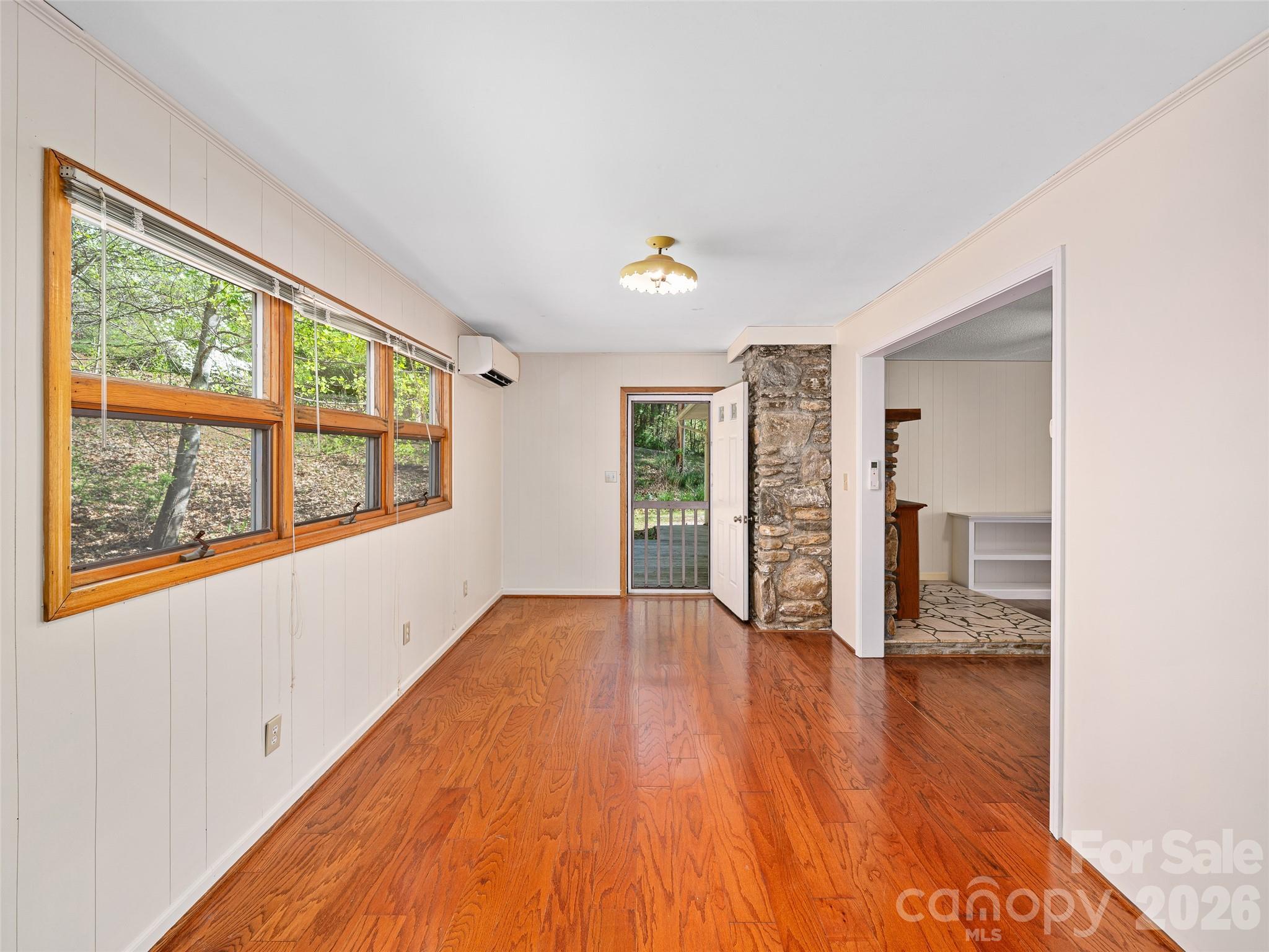 261 Shady Oak Road Burnsville NC 28714