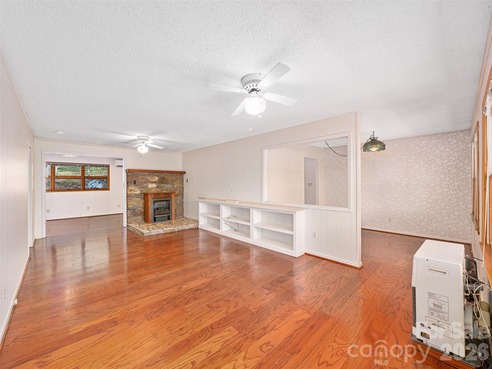 261 Shady Oak Road Burnsville NC 28714
