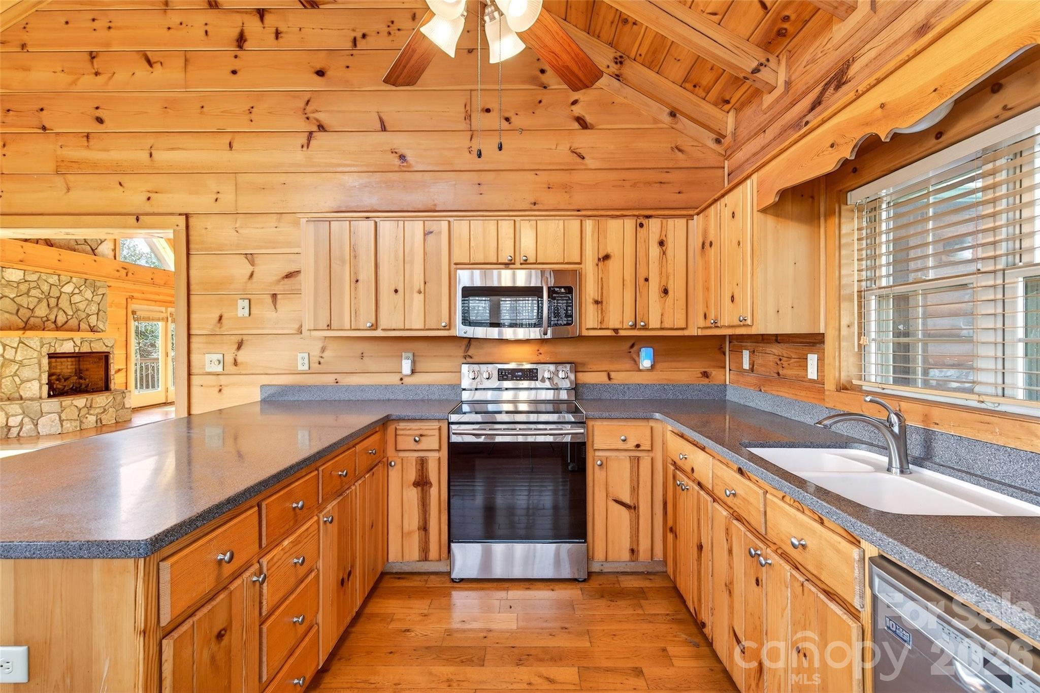 28 Outback Trail Nebo NC 28761