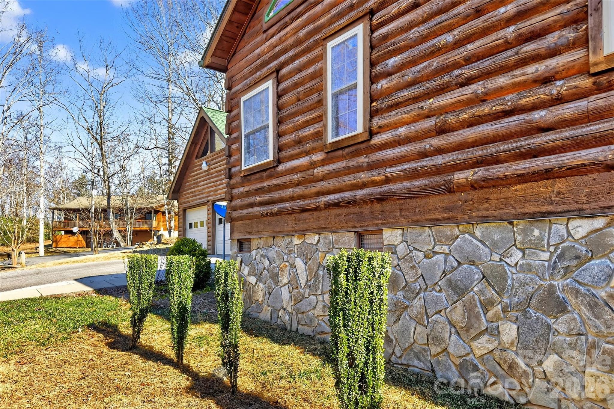 28 Outback Trail Nebo NC 28761