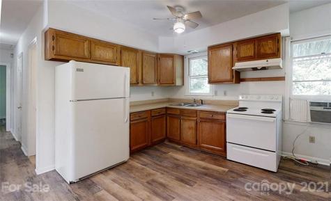 377 Brooklyn Road Asheville NC 28803