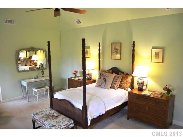 1867 Cavendish Court Charlotte NC 28211