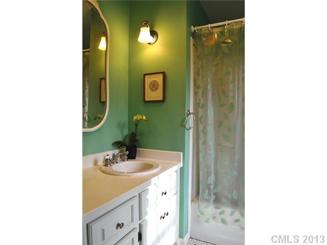 1867 Cavendish Court Charlotte NC 28211