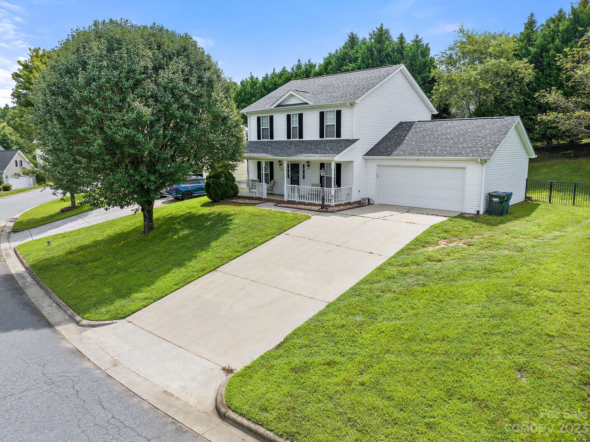 236 17th Avenue SE Hickory NC 28602
