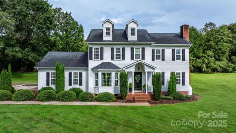2169 E Winds Avenue Morganton NC 28655