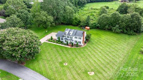 2169 E Winds Avenue Morganton NC 28655