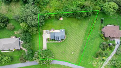 2169 E Winds Avenue Morganton NC 28655