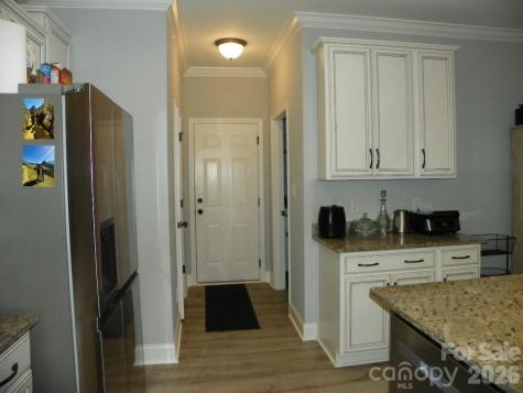 128 Summer Lake Drive New London NC 28127