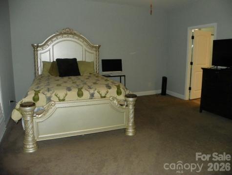 128 Summer Lake Drive New London NC 28127