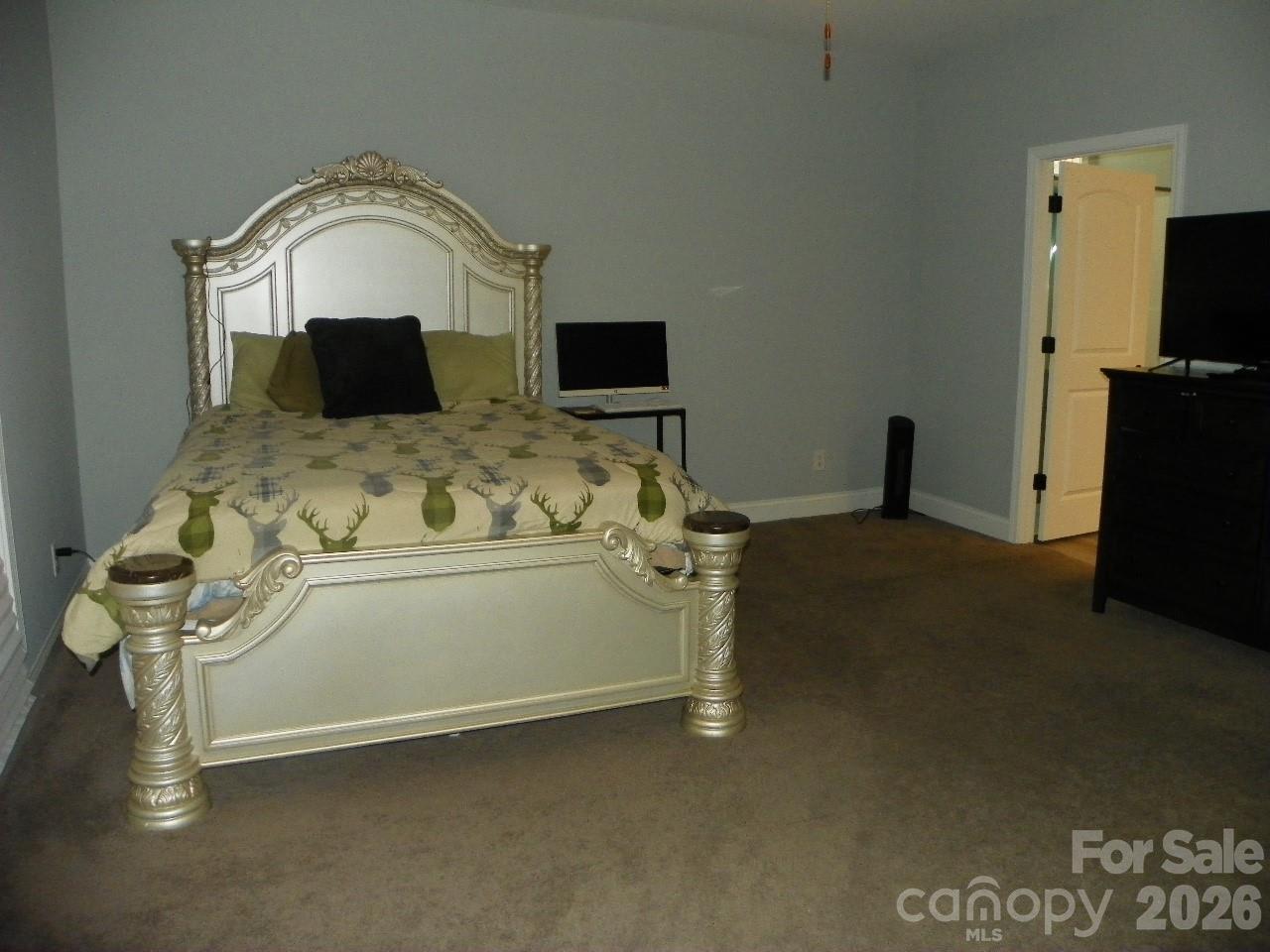 128 Summer Lake Drive New London NC 28127