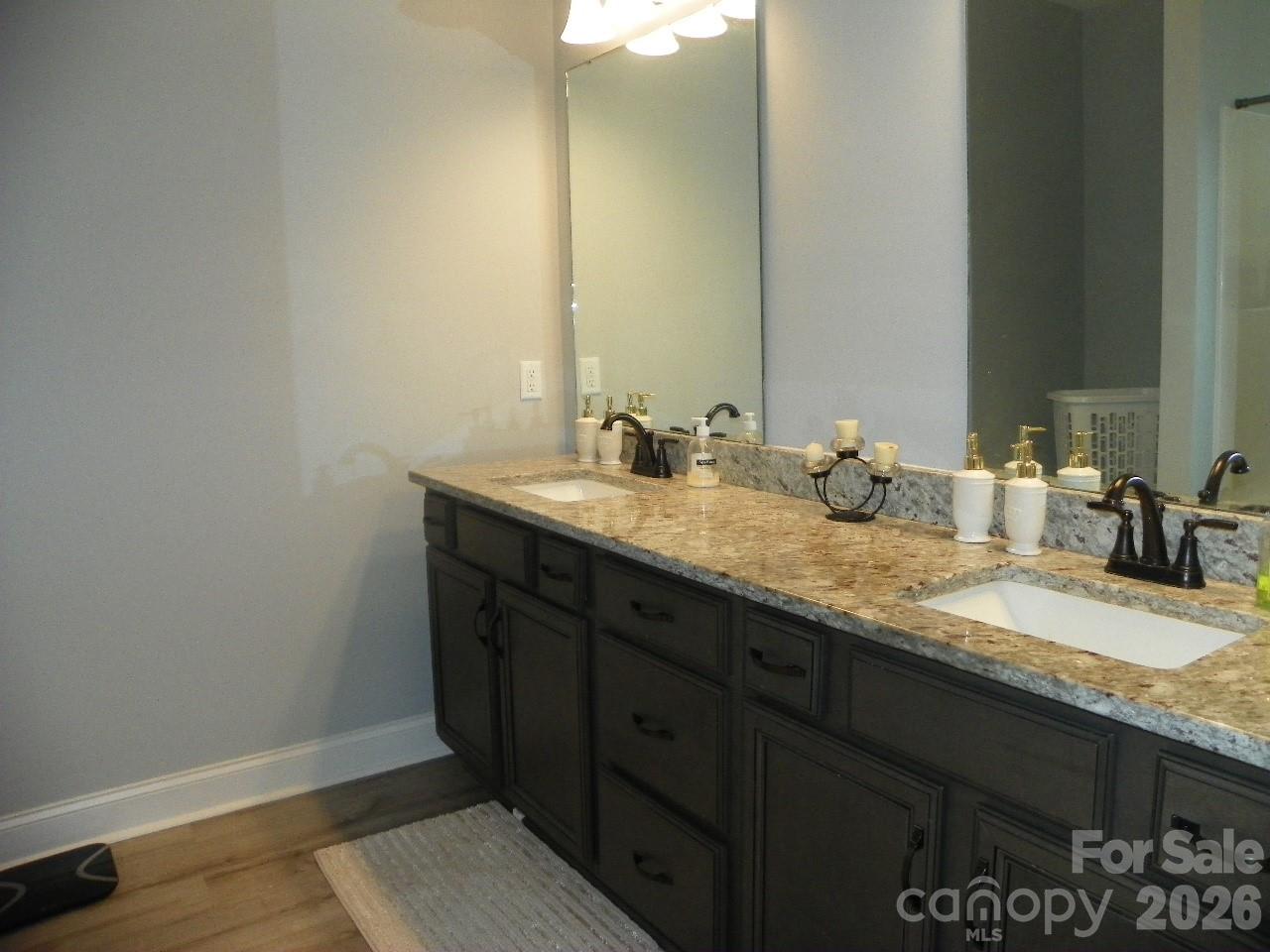 128 Summer Lake Drive New London NC 28127