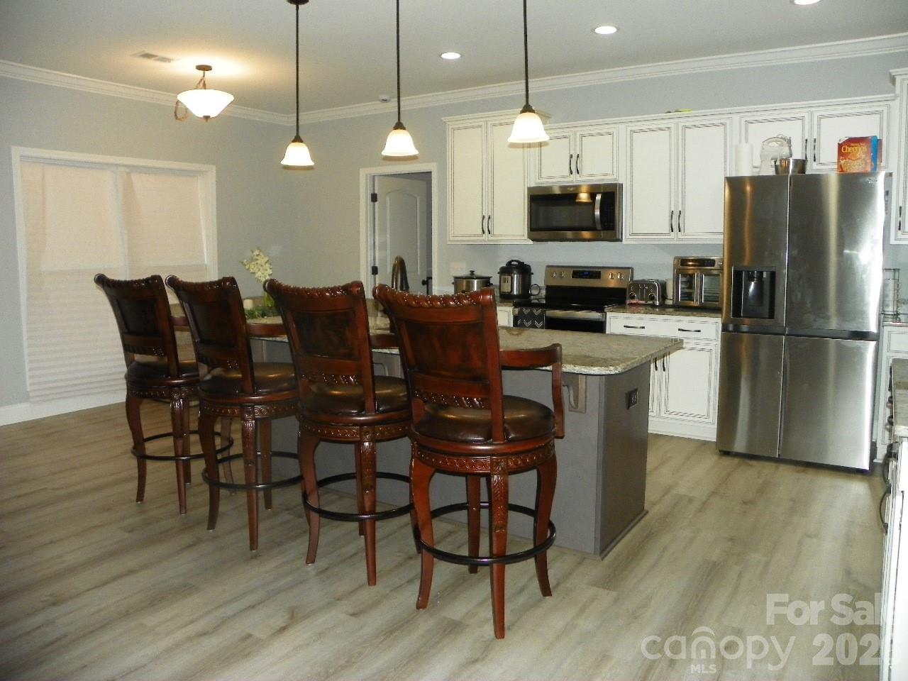 128 Summer Lake Drive New London NC 28127