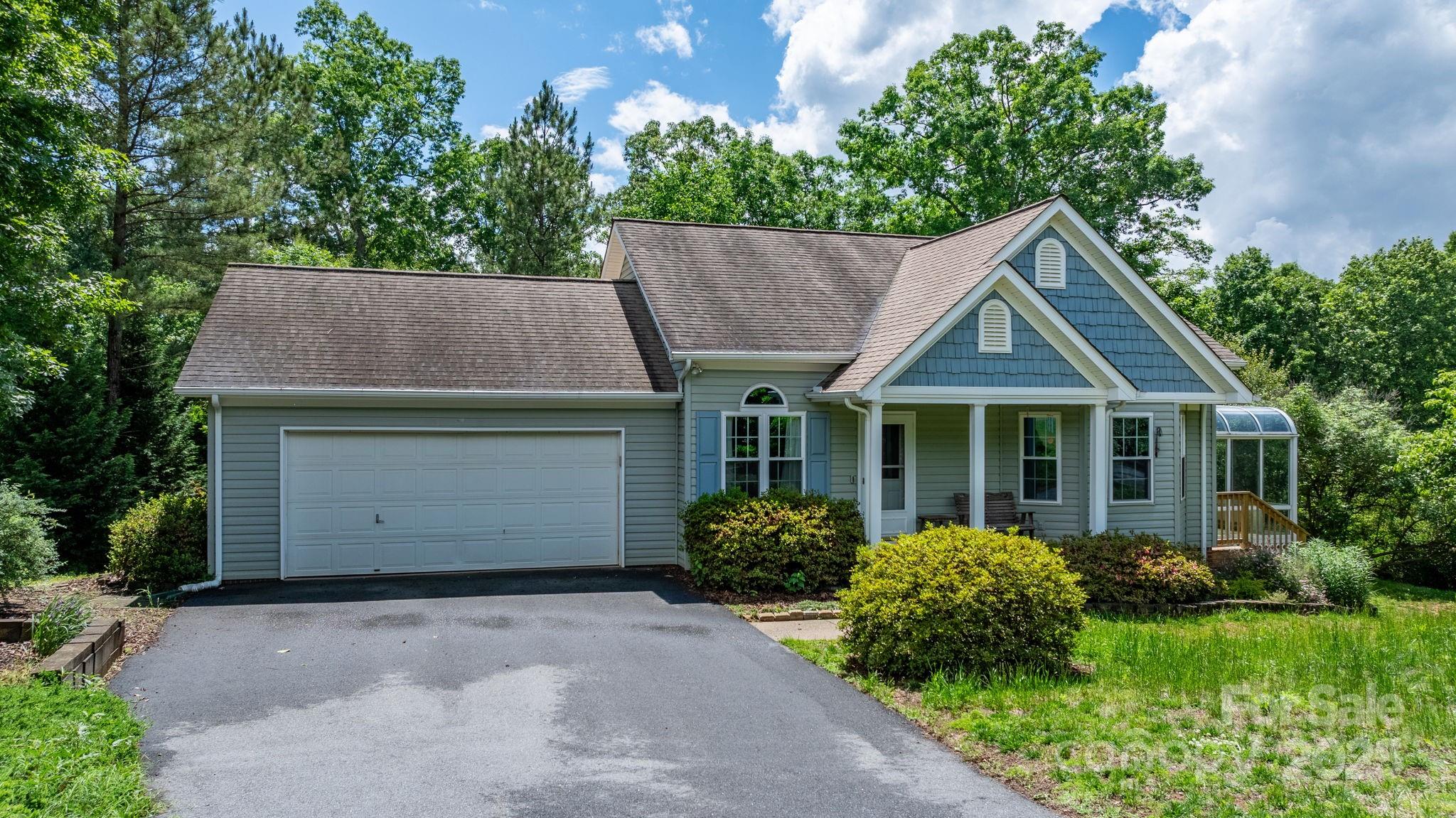 109 Gatwick Court Statesville NC 28677