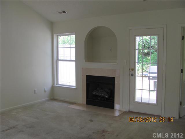 643 Hoskins Ridge Lane Charlotte NC 28216