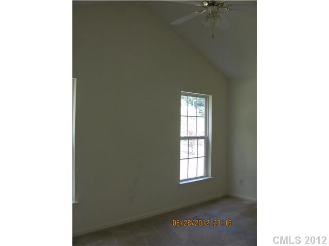 643 Hoskins Ridge Lane Charlotte NC 28216