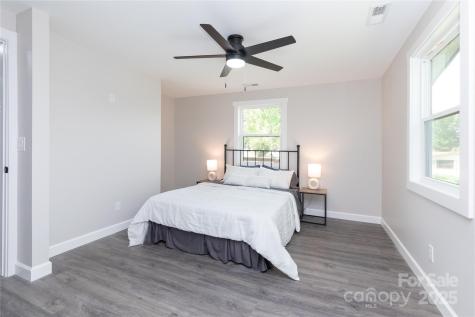 3 High Meadow Road Asheville NC 28803