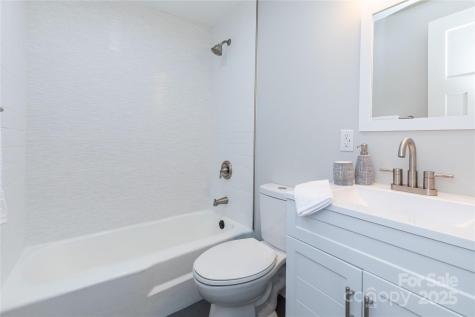 3 High Meadow Road Asheville NC 28803