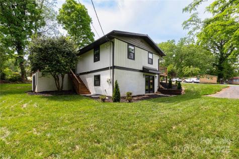 3 High Meadow Road Asheville NC 28803