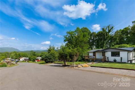 3 High Meadow Road Asheville NC 28803